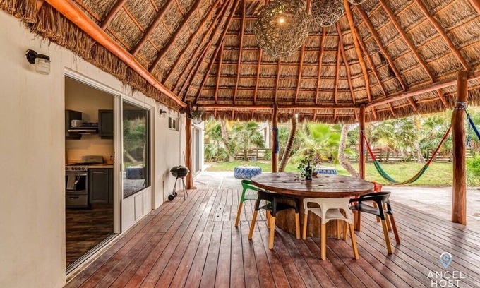 El Cuyo House | Breezy Casa by Beach | Hammocks | Palapa | Garden