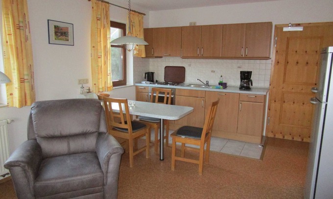 Harbshausen Apartment | Breit - Bauernhofpension Büchsenschütz