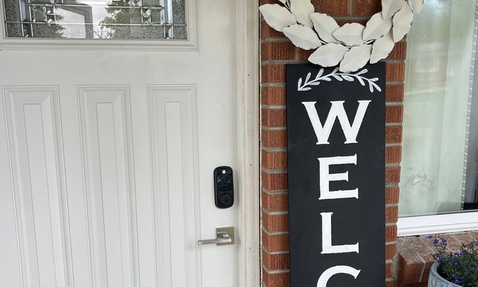 Broomfield House | Brick Ranch in Beautiful Broomfield