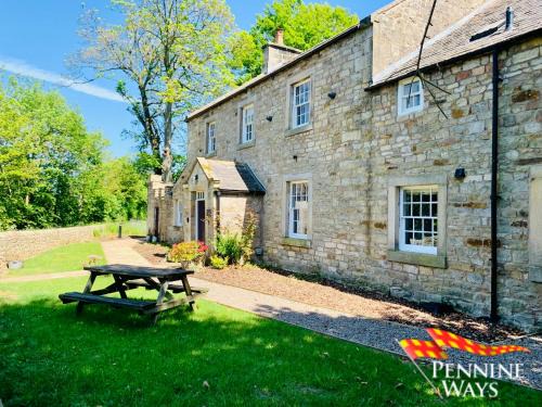 Haltwhistle House | Bridge End House - Pet Friendly