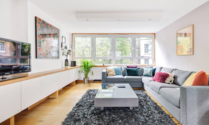 Westbourne Green Apartment | Bright 2BR Home in Prime Notting Hill