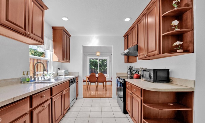 Fremont House | ⭐️ Bright 3BR/2.5BA ⭐️ Peaceful Home ⭐️ SF BayArea ⭐️