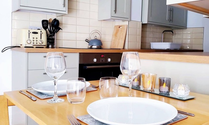 Riverside Apartment | Bright and lovely 1 bedroom - 5 min from Tower Bridge