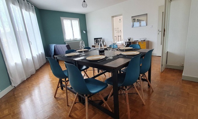 Brive-la-Gaillarde Apartment | Bright and spacious apartment