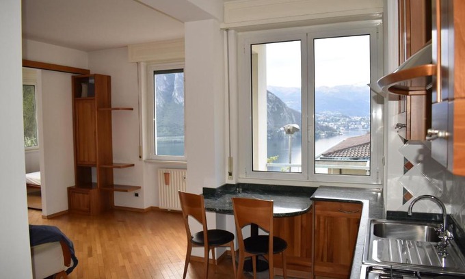 Campione d'Italia Apartment | Bright Apartment