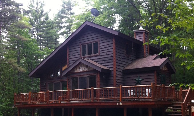 Jay House | Bright cabin retreat happily situated 7 miles from Whiteface Mt