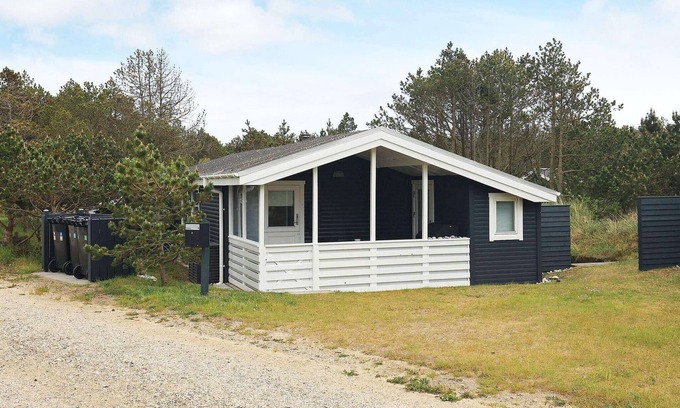 Sønder Vorupør House | Bright Coastal Retreat in Vorupor-By Traum