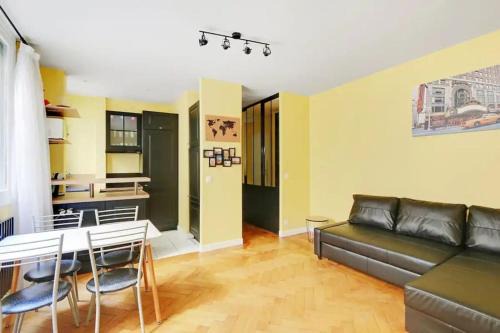 Necker Apartment | Bright Getaway near Montparnasse