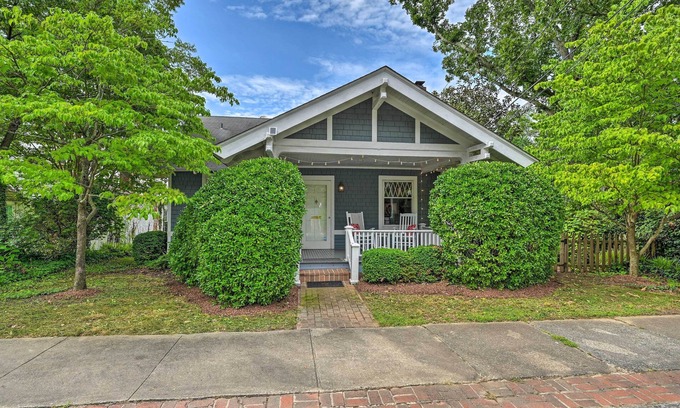 Greensboro House | Bright Greensboro Escape ~ 1 Mi to Downtown