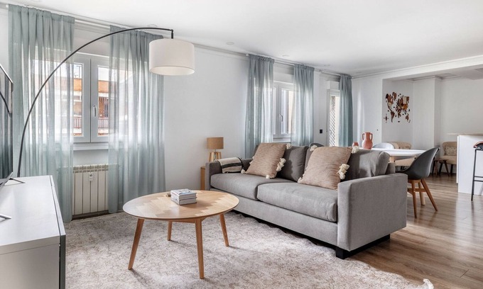 Guindalera Apartment | Bright Guindalera 2BR, nr Park & Plaza, by Blueground