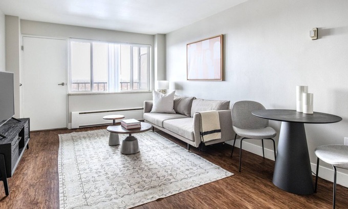 West Highland Apartment | Bright Highland 1BR, close to LoHi Entertainment by Blueground