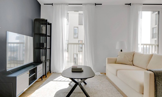 Vienna Apartment | Bright Leopoldstadt 2BR w/Loggia, Gym & Sauna, near U2, by Blueground