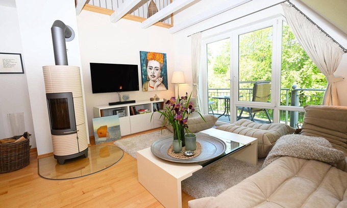 Hohwacht Apartment | Bright, modern apartment for 3 people near Hohwacht's picturesque sandy beach