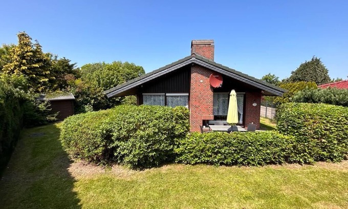 Tossens House | Bright, modern vacation home. Arrive and feel at home!