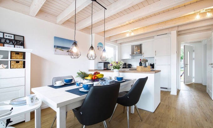 Nordhorn House | Bright, modern vacation home with sun terrace and wellness