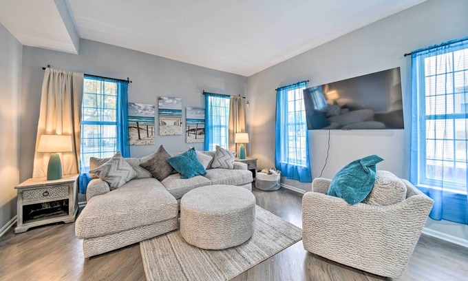 Norfolk House | Bright Norfolk Home w/Deck < 3 Mi to Town!