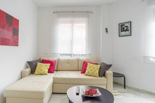 El Molinillo Apartment | Bright, quiet and nice ground floor in the center