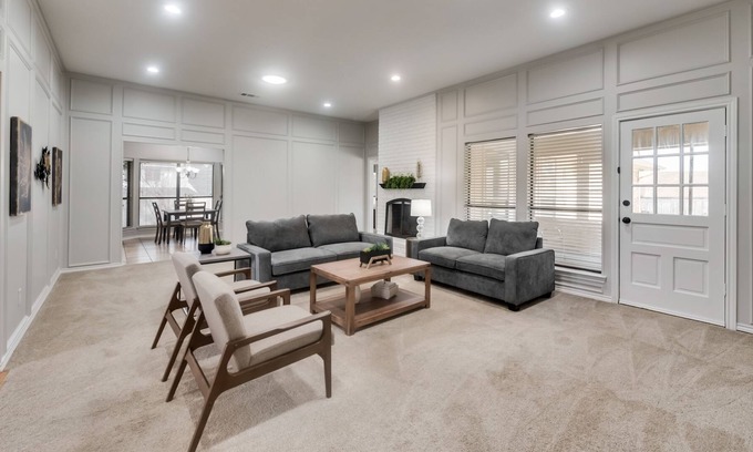 Trophy Club House | Bright & Spacious 4BR - Foosball Table!