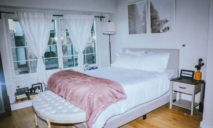 Clinton Hill Apartment | BRIGHT SPACIOUS STUDIO APARTMENT