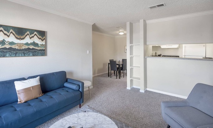 Midland Condo | Bright Stay with Gym next to Midland College