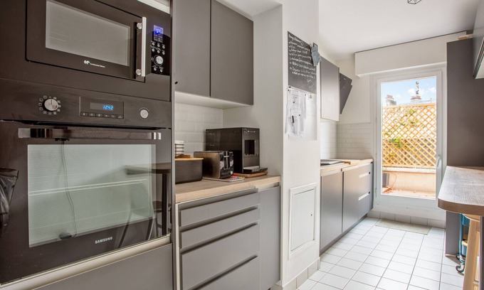 Silly-Gallieni Apartment | Bright T4 with terrace - Welkeys