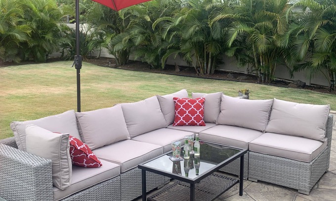 Lanikai House | Bright, upgraded house, A/C, near the ocean! CONTACT FOR RATES & AVAILABILITY!