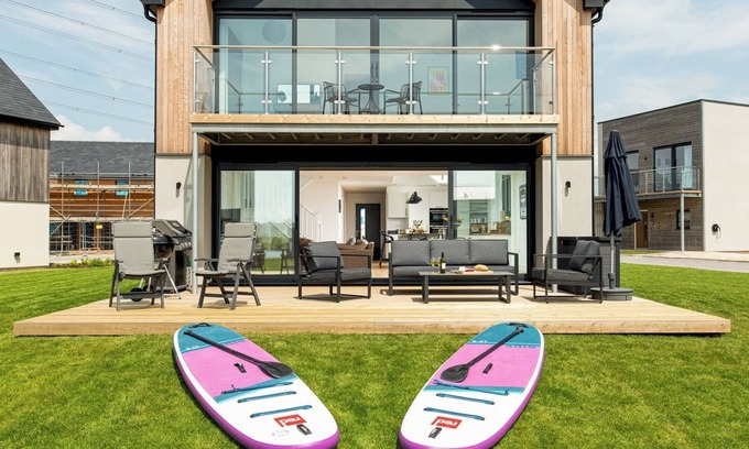 Holworth House | Brightside (SV35) Silverlake, Dorset
