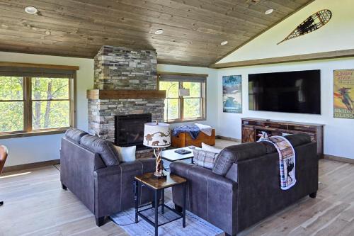 Sunday River Area House | Brightwind Lodge