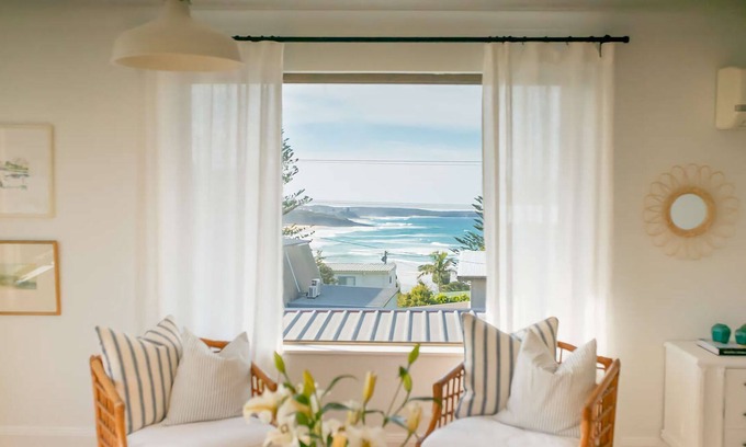 Dolphin Point House | Brindabella Beach House