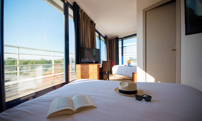 La Madeleine-Bellevue Hotel | Brit Hotel Saint Malo - Le Transat