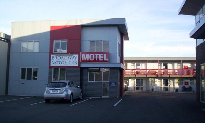 Palmerston North Hotel | Broadway Motor Inn