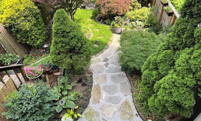 Park Slope Apartment | Brooklyn Townhouse Apartment, Garden, Spacious, Great Location, 1 Stop to City