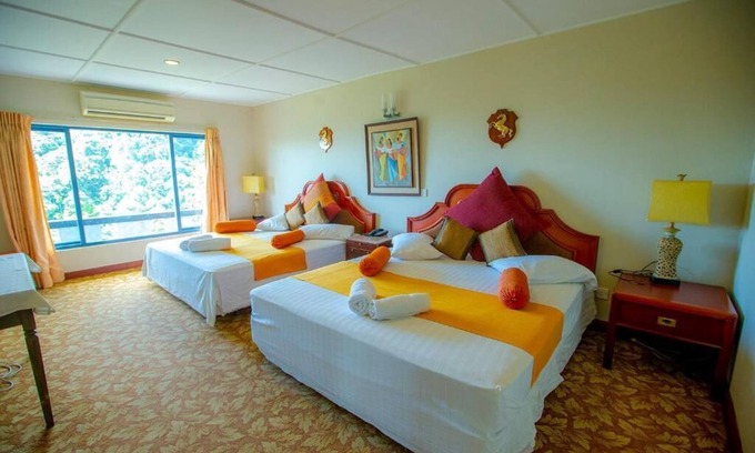 Pathadumbara Hotel | Brookside Nature Hotel