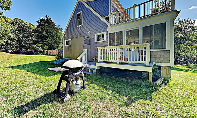 Wellfleet House | Brookview Bungalow