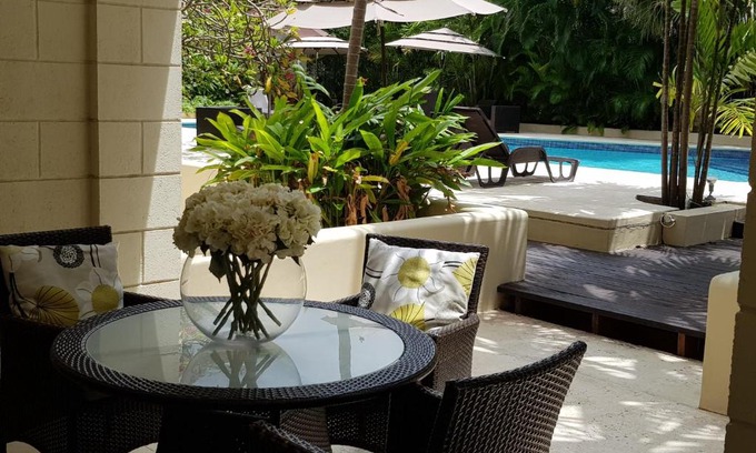 Hastings Apartment | Brownes Condominium 1
