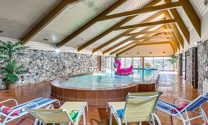 Central Oklahoma City House | Brownsville- Indoor Heated pool, Tennis court, luxury mansion by Lake Overholser