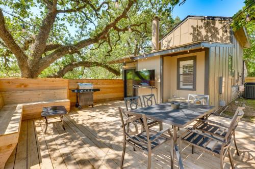 Briarcrest Estates House | Bryan Home with Yard and Deck about 4 Mi to Aggieland