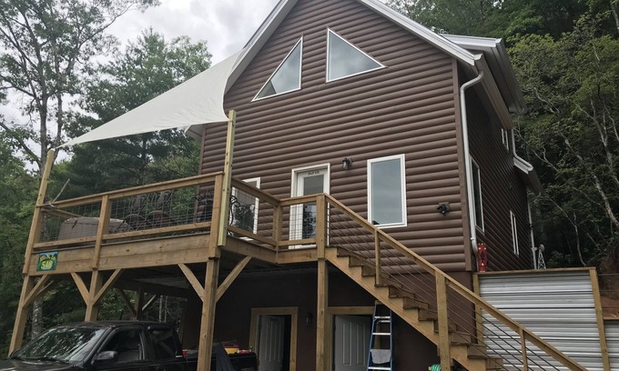 Cherokee House | Bryson City Cherokee Casino Modern Home