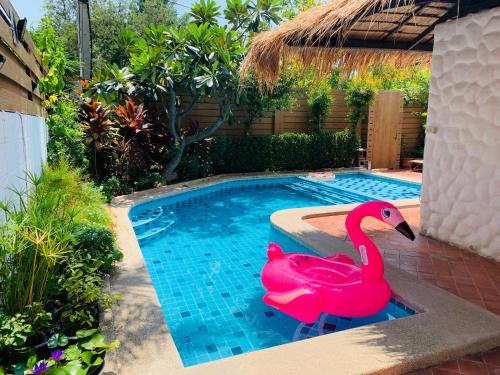 Hua Hin Resort | BTC Boutique Resort Private Pool Villas and Studios Hua Hin บ้านทะเลจีน บูติค รีสอร์ท หัวหิน