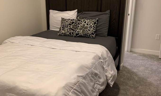 Lenox Apartment | Buckhead Hidden Gem Spacious Home!