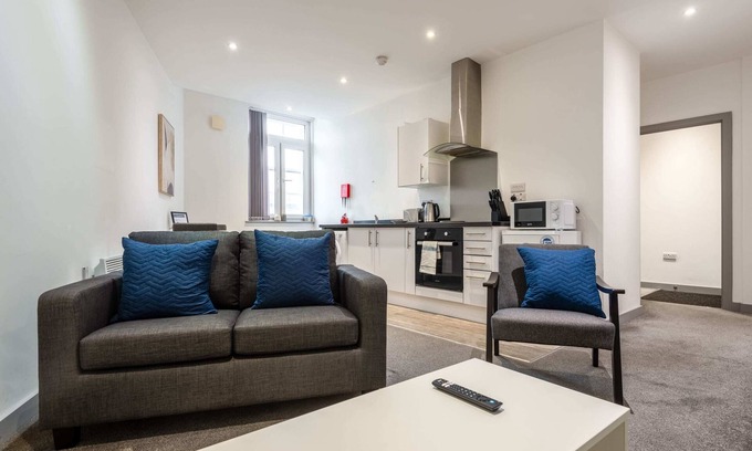 Doncaster Apartment | Budget Flat in Central Doncaster