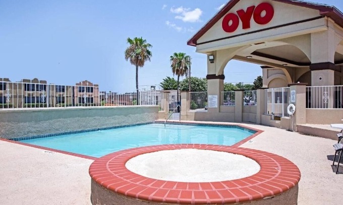 McAllen Hotel | Budget-Friendly Hotel Near McAllen-Miller International Airport!