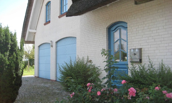 Busumer Deichhausen Apartment | BUED - Apartments Uhlenhorst - Apartment left (BC.