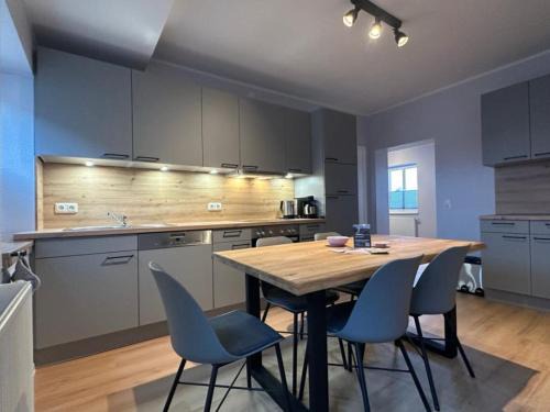 Sahrensdorf Apartment | Buedlfarm-Treckerschuppen