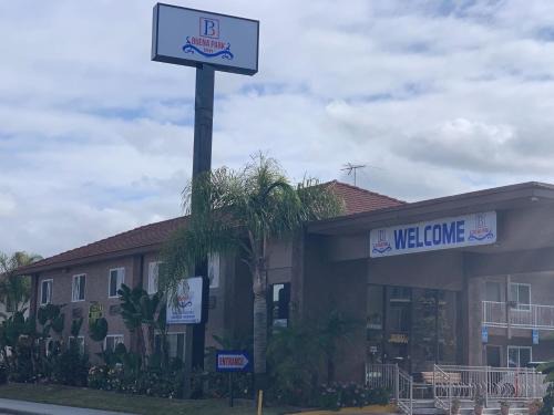 Northwest Anaheim Hotel | Buena Park Inn