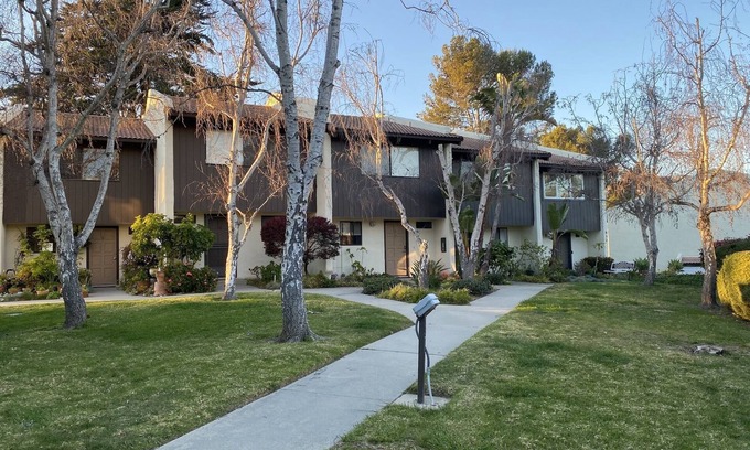 Alta Mesa Condo | BUENA VISTA, Beautiful City Views!