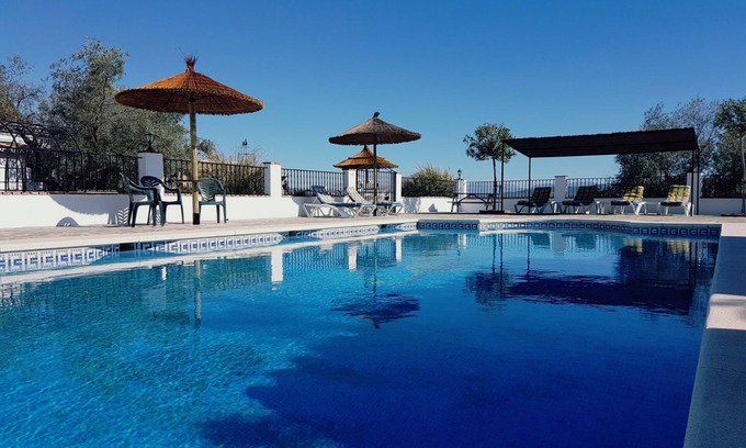 Rute Apartment | Buenavista 2 Apartment with Balcony Overlooking Lake Iznajar and swimming pool