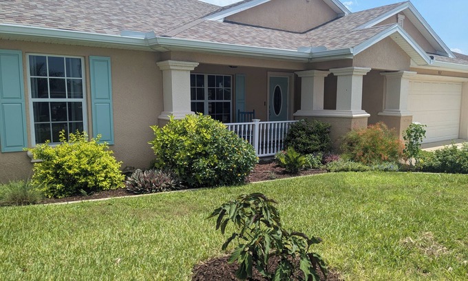 Trafalgar House | Bula House is the Perfect 3 Bedroom Home - Adjacent to Palmetto-Pine Golf Course