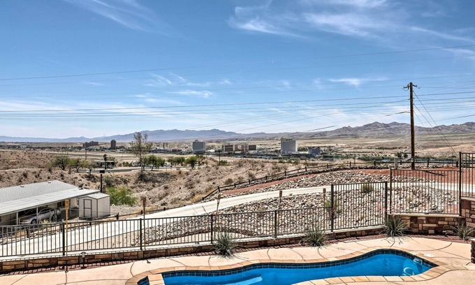 Sunridge Estates House | Bullhead City Home w/Private Pool, Hot Tub & View