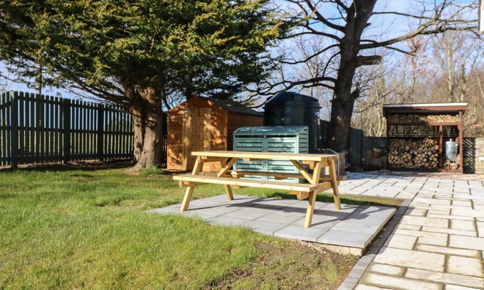 Banff Cottage | Bullpens